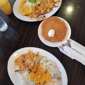 Tommy's Cafe - Cafes Near Me - Stockton, California