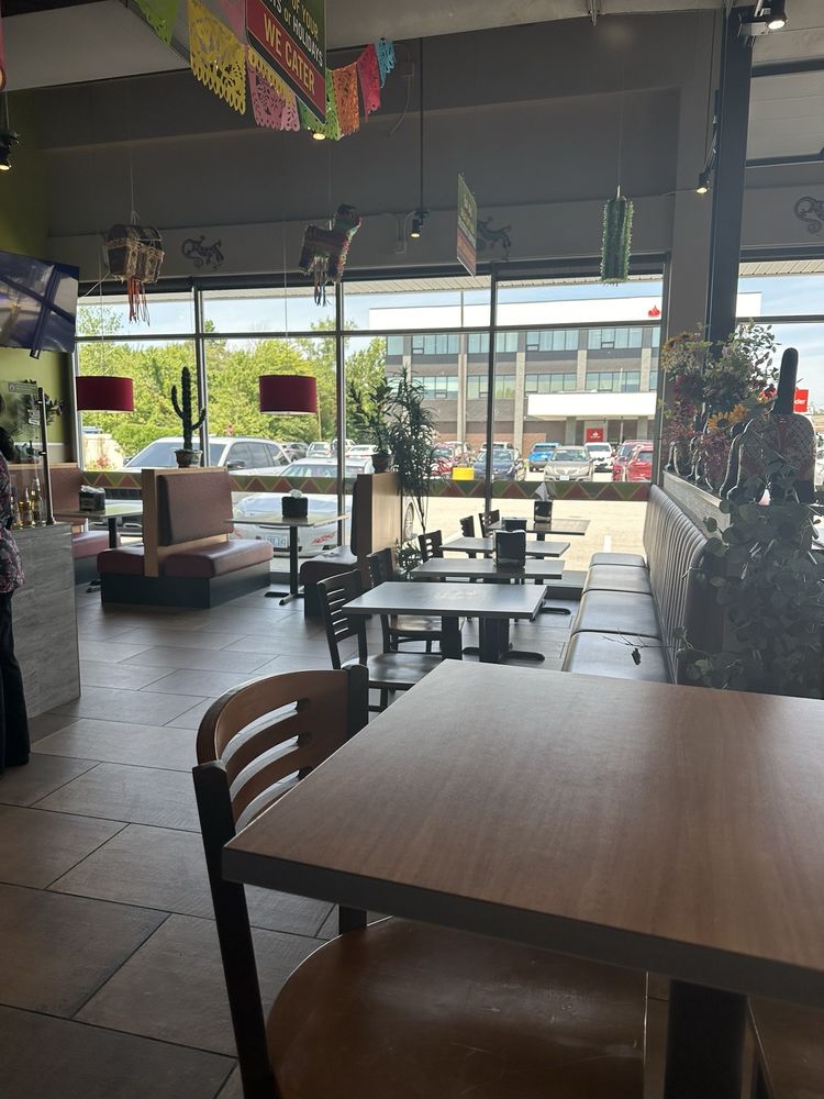 Baja's Grill Express
