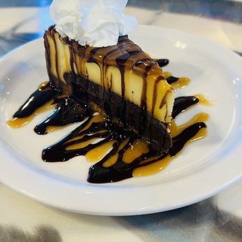 Fratelli's Bistro - Turtle cheesecake - Italian Near Me - Gallup, New Mexico Fratelli's Bistro - Turtle cheesecake - Italian Near Me - Gallup, New Mexico