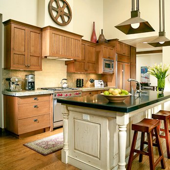 Linhares Construction - a kitchen with a center island - Damage Restoration Near Me - Turlock, California Linhares Construction - a kitchen with a center island - Damage Restoration Near Me - Turlock, California
