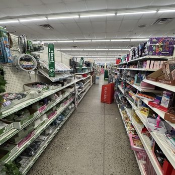 Dollar Tree - Discount Store Near Me - Franklin, Tennessee