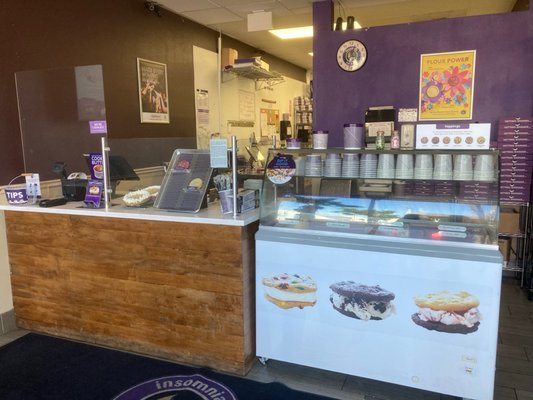 Insomnia Cookies by null