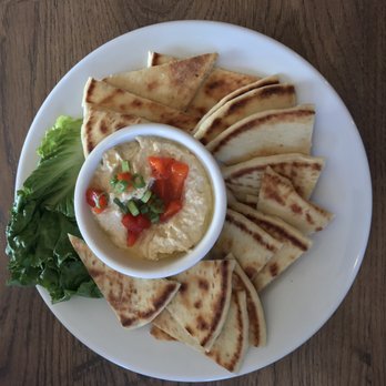 Coasters Taphouse - Hummus and warm pita - absolutely amazing! - Gastropubs Near Me - Cocoa Beach, Florida