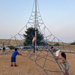 Pearsall Park - Area to climb