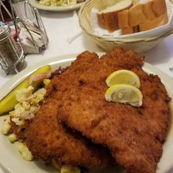 DJ's Bistro - Jaeger Schnitzel - German Near Me - Concord, California
