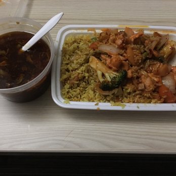 Happy Garden - Szechuan chicken and hot/sour soup - Chinese Near Me - Medina, Ohio