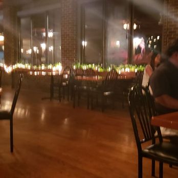 Madigan's Waterfront - The restaurant was dead and yet the service was still terrible. - Seafood Near Me - Occoquan, Virginia