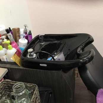tHAIRapy With Amber Sue - Hair Stylists Near Me - Carlsbad, California tHAIRapy With Amber Sue - Hair Stylists Near Me - Carlsbad, California