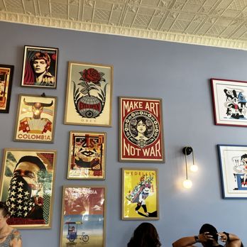 Paper Plane Coffee - Artwork - Coffee Roasteries Near Me - Montclair, New Jersey Paper Plane Coffee - Artwork - Coffee Roasteries Near Me - Montclair, New Jersey
