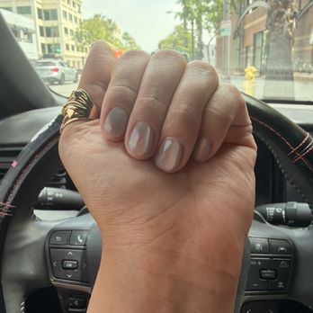 L Beauty  - Cat eye natural nail - Nail Salons Near Me - Pasadena, California