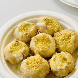 Chaat N Dosa - Dahi Puri