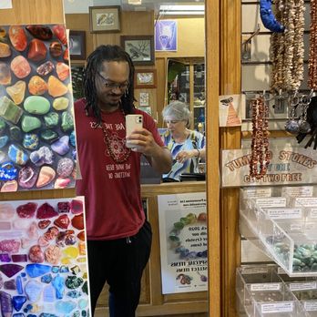 Precious Possessions - Jewelry Near Me - Chicago, Illinois