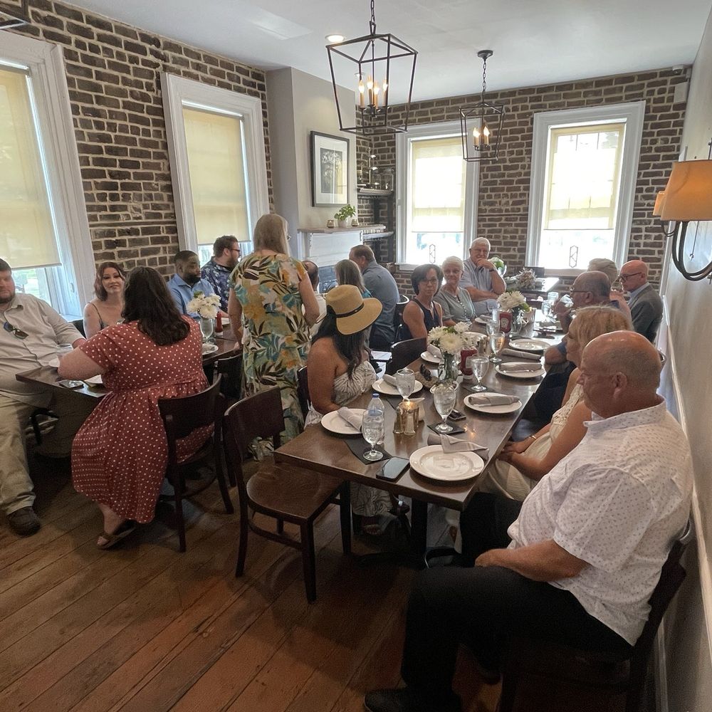 B Matthews Eatery - Private Dining - New American Near Me - Savannah, Georgia