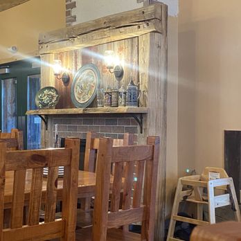 Old Germantown - Pizza Near Me - Germantown, Wisconsin
