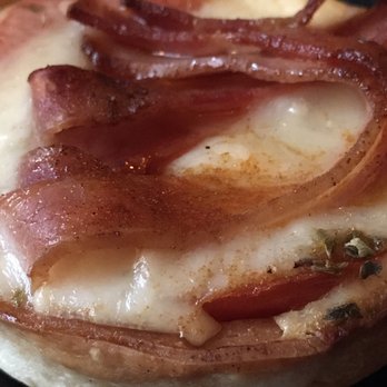 La Cambicha - Tapas/Small Plates Near Me - Barcelona, B