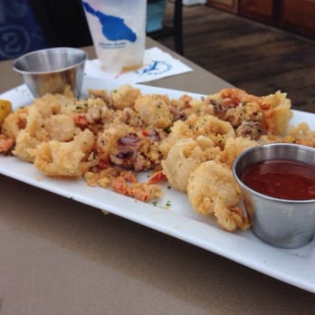 Bluewater Avalon - Amazing calamari friti - Seafood Near Me - Avalon, California