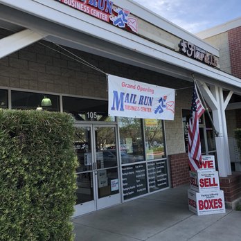 Mail Run - Shipping Centers Near Me - Clovis, California