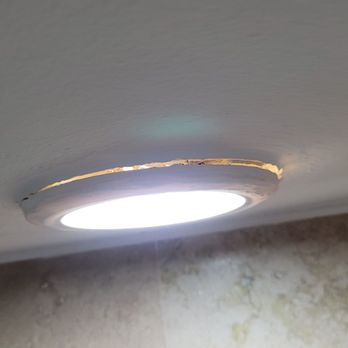 Krystal Cancún - Falling light fixtures - Resorts Near Me - Cancún, ROO