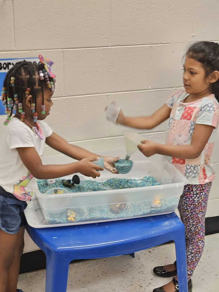 Robbin's Preschool Playhouse & ELC - childcare center in Louisville, KY
