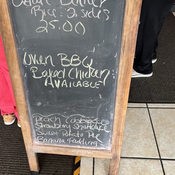 Cotton's Kitchen - Featured items.  Oxtail is popular - Soul Food Near Me - Leesburg, Florida