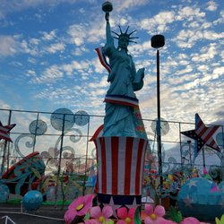 Lantern Festival - Loved the statue of liberty