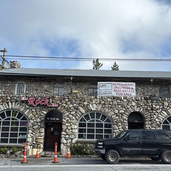 The Rock Inn - Front of the Rock Inn (it's currently for sale) - American Near Me - Lake Hughes, California