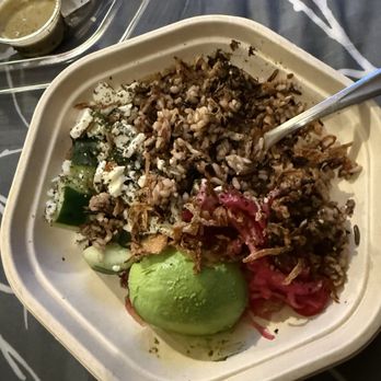 sweetgreen - Healthy Salads, Wraps, and Bowls - I literally just got my order from Grubhub where is the salmon where is my protein l??? This is suppose to be a Miso Glazed Salmon. Where ? - Salad Near Me - Burbank, California