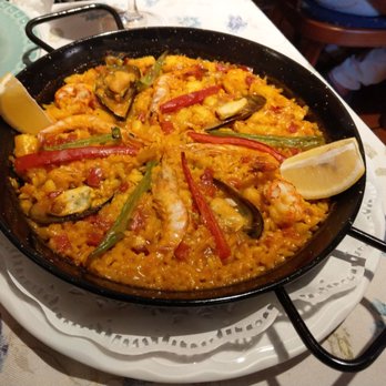 Victoria 8 - Paella - best one i have had so far in Spanish cities i visited (madrid, barca, seville) - Spanish Near Me - Seville, SE