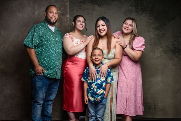 Family Portraits - A family portrait is a visual representation of a family's likeness and relationships, typically captured in a photograph or painting. Family portraits can be a cherished keepsake that documents growth, captures memories, and shows the world the bonds of a family.
Family portraits can be important for many reasons, including:
Documenting growth
Taking family portraits at regular intervals can be a meaningful way to document how your family changes over time.
Boosting self-esteem
Seeing themselves in the home can help children feel like they belong and are valued.
Creating a tradition
Taking family portraits can become a beloved tradition that brings the family together to make memories.
Connecting to history
Family portraits can provide a tangible link to family history and legacy.
Memorializing a time
Family portraits can capture a moment in time that can be especially meaningful if a loved one has passed away. Family Portraits - A family portrait is a visual representation of a family's likeness and relationships, typically captured in a photograph or painting. Family portraits can be a cherished keepsake that documents growth, captures memories, and shows the world the bonds of a family.
Family portraits can be important for many reasons, including:
Documenting growth
Taking family portraits at regular intervals can be a meaningful way to document how your family changes over time.
Boosting self-esteem
Seeing themselves in the home can help children feel like they belong and are valued.
Creating a tradition
Taking family portraits can become a beloved tradition that brings the family together to make memories.
Connecting to history
Family portraits can provide a tangible link to family history and legacy.
Memorializing a time
Family portraits can capture a moment in time that can be especially meaningful if a loved one has passed away.
