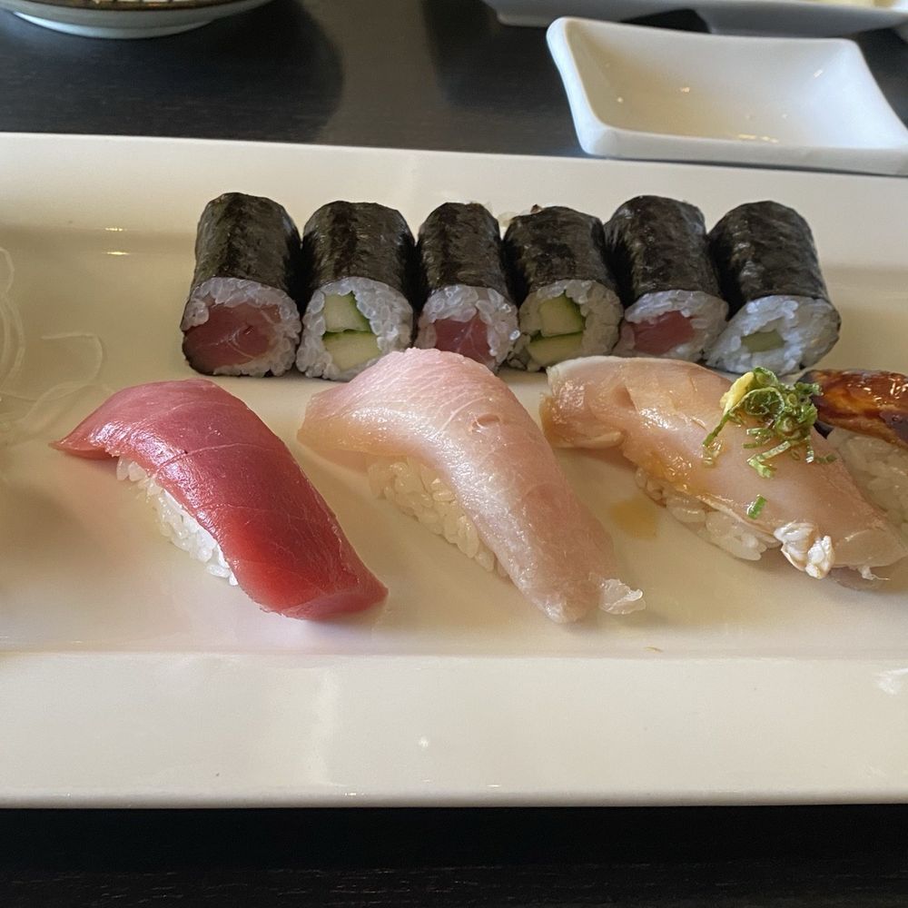 9/25 lunch special-Sushi combo 9/25 lunch special-Sushi combo