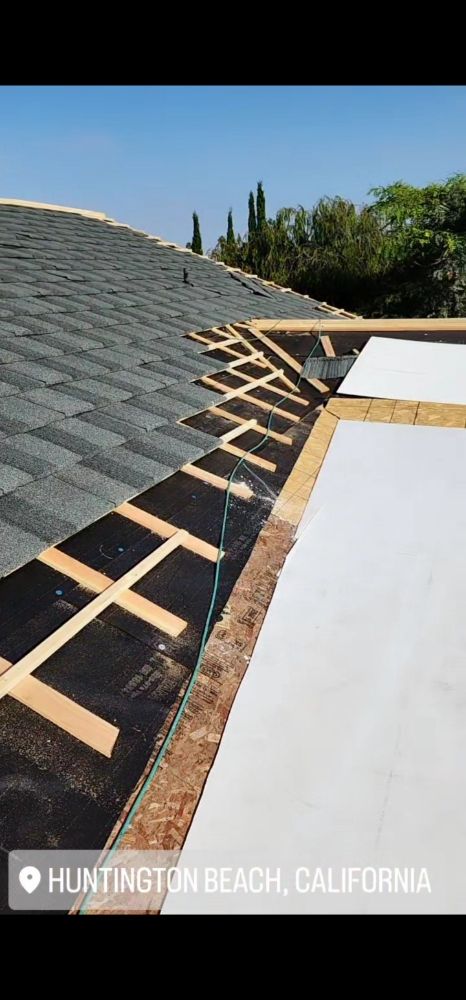 Slide of Socal Roofers
