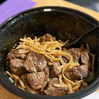 The Royal Hibachi - Steak Bowl with Noodles - Teppanyaki Near Me - Covina, California The Royal Hibachi - Steak Bowl with Noodles - Teppanyaki Near Me - Covina, California
