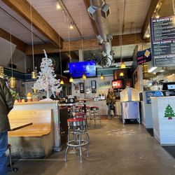 KB's - Hailey - Inside
