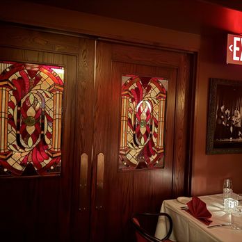 Golden Steer at One Fifth - Steakhouses Near Me - New York, New York Golden Steer at One Fifth - Steakhouses Near Me - New York, New York