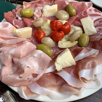 Uva - Antipasto Misto - Italian Near Me - New York, New York Uva - Antipasto Misto - Italian Near Me - New York, New York