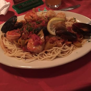 Fratelli Restaurant & Bar - Seafood Diablo - Pizza Near Me - LaVale, Maryland Fratelli Restaurant & Bar - Seafood Diablo - Pizza Near Me - LaVale, Maryland