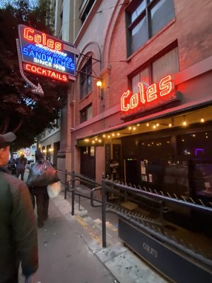 Cole's French Dip by null