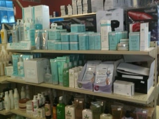 Bradford Beauty Supplies Logo