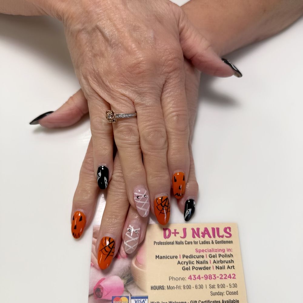 D&J Nails Logo