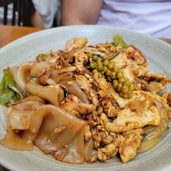 Soothr - chicken ki mao - Thai Near Me - New York, New York