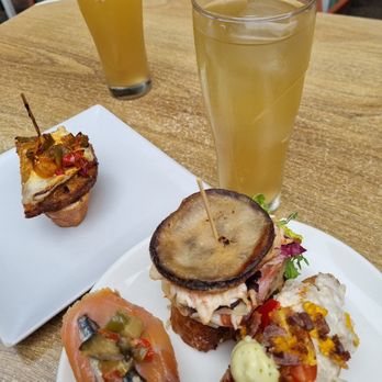 Salegi Taberna - Tapas Bars Near Me - Zarauz, SS