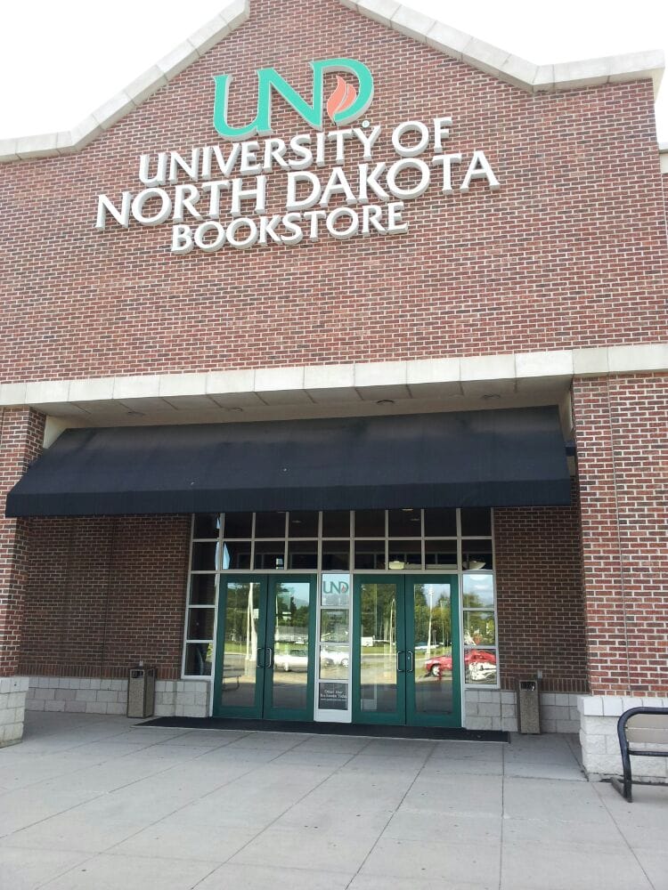 UNIVERSITY OF NORTH DAKOTA BOOKSTORE Updated August 2024 775