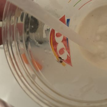 Dairy Queen Grill & Chill - Root beer float with an ant - Fast Food Near Me - Apopka, Florida