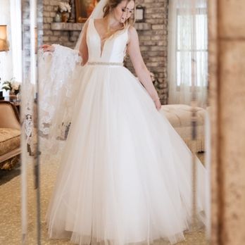 Bella Rose Estate - Bridal suite - Venues & Event Spaces Near Me - Chandler, Arizona Bella Rose Estate - Bridal suite - Venues & Event Spaces Near Me - Chandler, Arizona