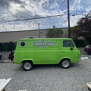 Falls City Brewing - Breweries Near Me - Louisville, Kentucky Falls City Brewing - Breweries Near Me - Louisville, Kentucky