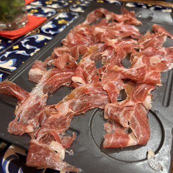 Les Piétons - Jambon - Tapas Bars Near Me - Paris, 75 Les Piétons - Jambon - Tapas Bars Near Me - Paris, 75