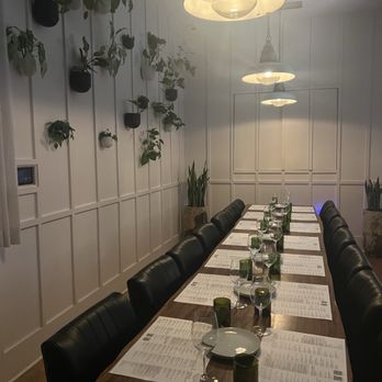 Sixty Vines - So cute inside! - New American Near Me - Charlotte, North Carolina