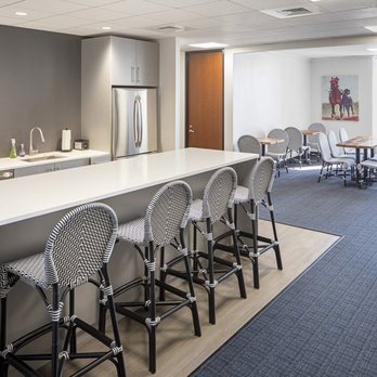 Boston Offices - Co-working Cafe - Shared Office Spaces Near Me - Boston, Massachusetts