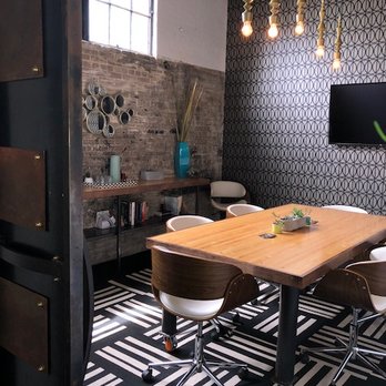 Click Co+Work - Conference Room - Shared Office Spaces Near Me - Flagstaff, Arizona Click Co+Work - Conference Room - Shared Office Spaces Near Me - Flagstaff, Arizona