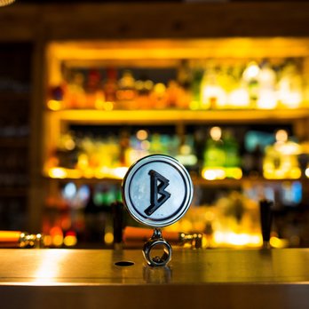 B.horn - Zapfanlage - Cocktail Bars Near Me - Berlin, BE
